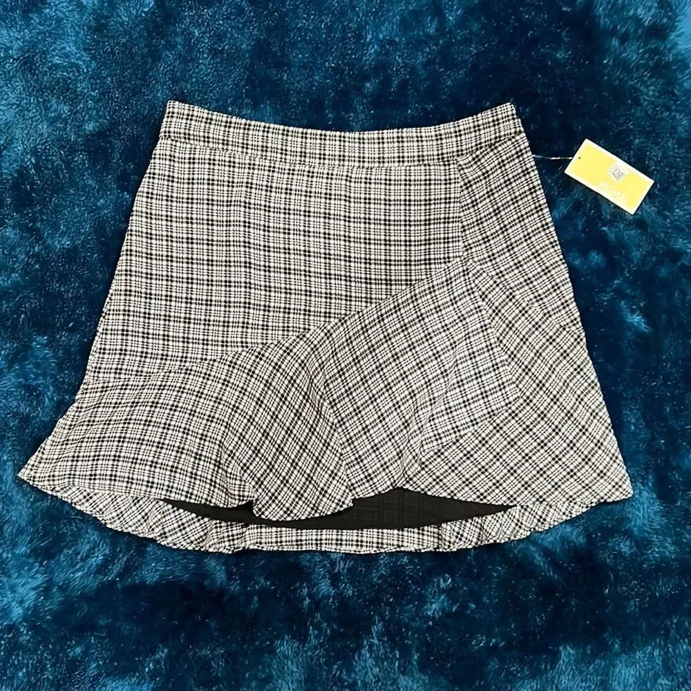 41. Michael Kors Black & White Houndstooth mini flounce skirt Size 10 NWT